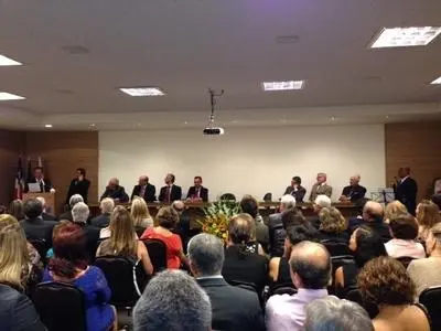 Posse festiva da ABM lota entidade e emociona os presentes