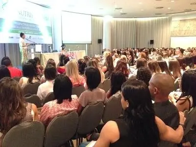 Alice Pinho realiza palestra sobre alimentos orgânicos e agricultura familiar